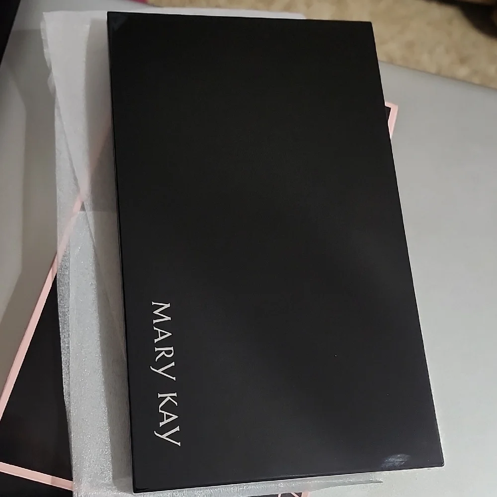 Pro Palette Eyeshadow Blush, etc Case - Empty - Mary Kay - makeup, unfilled, NEW